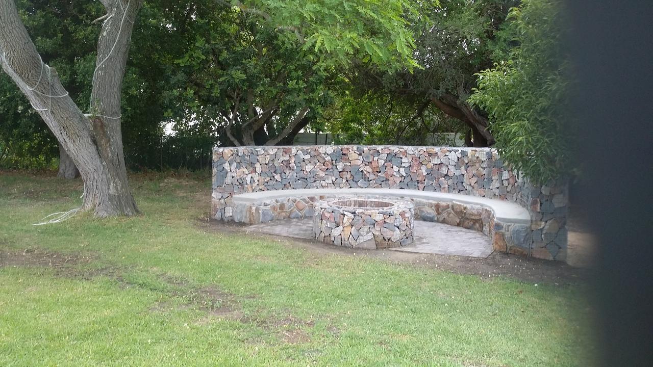 Corban Cottage Hermanus Eksteriør bilde