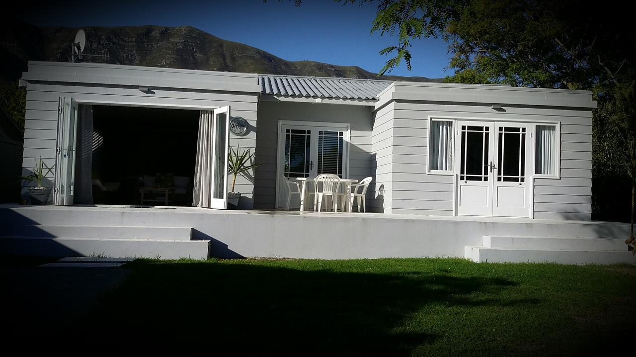 Corban Cottage Hermanus Eksteriør bilde